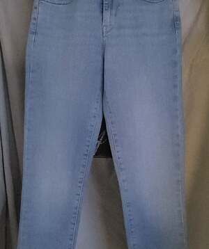 Levi's Premium 721 High Rise Skinny Jeans Light Wash Distressed Hem Size 25